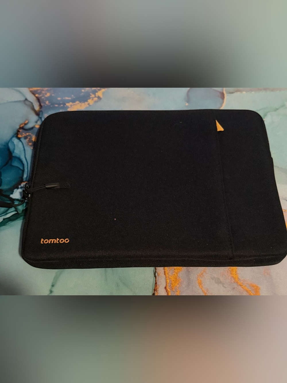 Black Tomtoc Laptop Sleeve. EUC